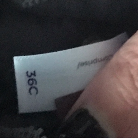 Adore me lavender lace bustier never worn - Picture 2 of 3